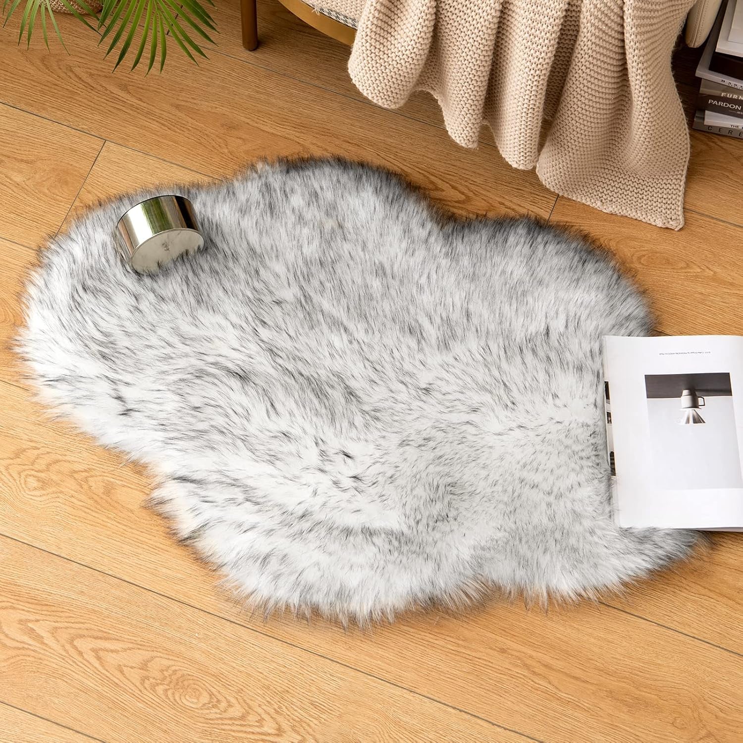 Soft Shaggy Faux Fur Area Rug